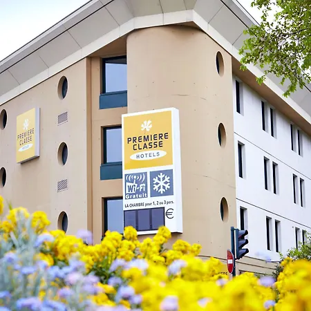 Premiere Classe Paris-ouest Szálloda