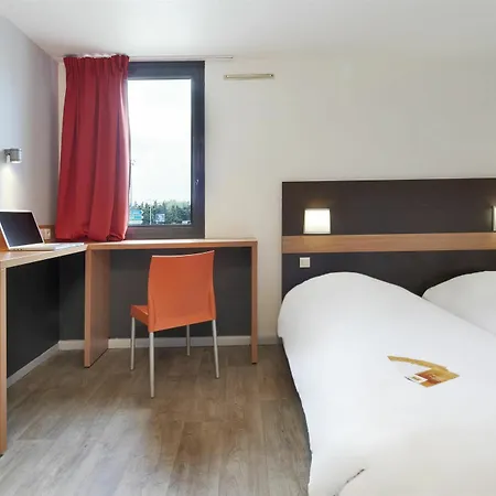 Première Classe Paris-ouest Hotel Gennevilliers